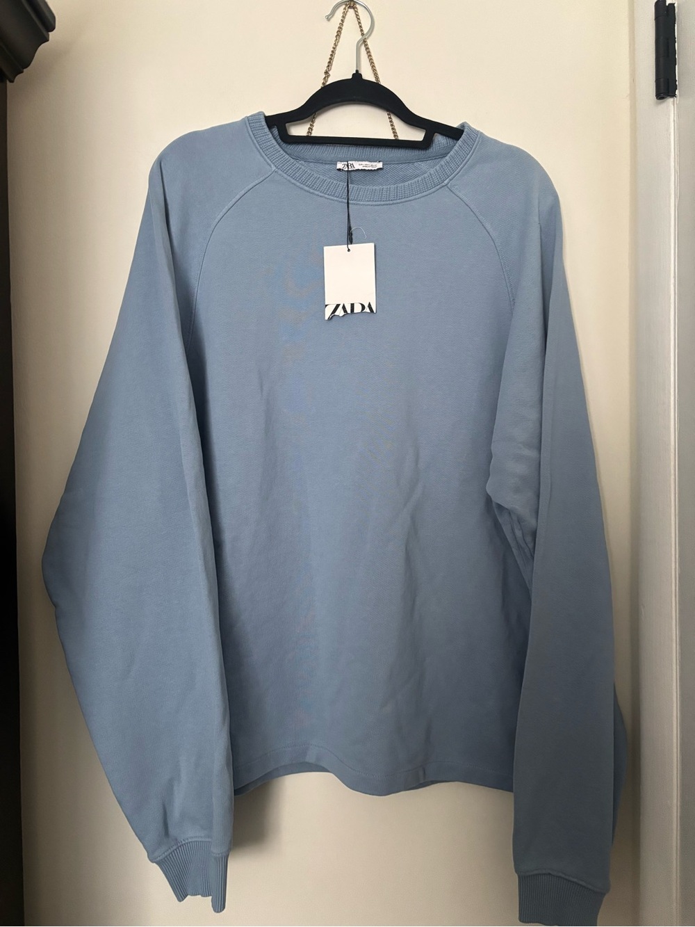Zara Women's Light Blue Crewneck Sweater